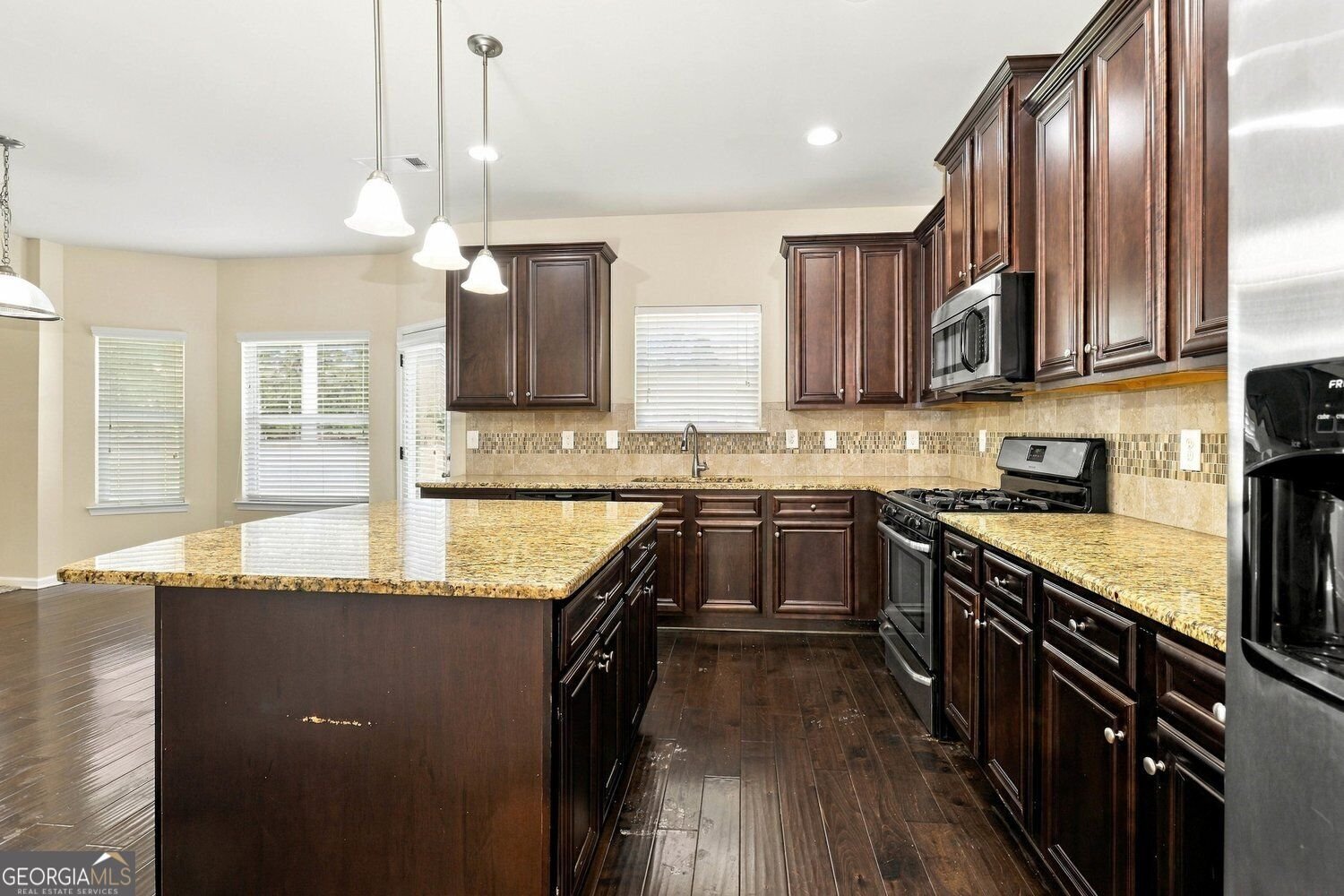 7505 Bowhead Court Fairburn - Photo 9