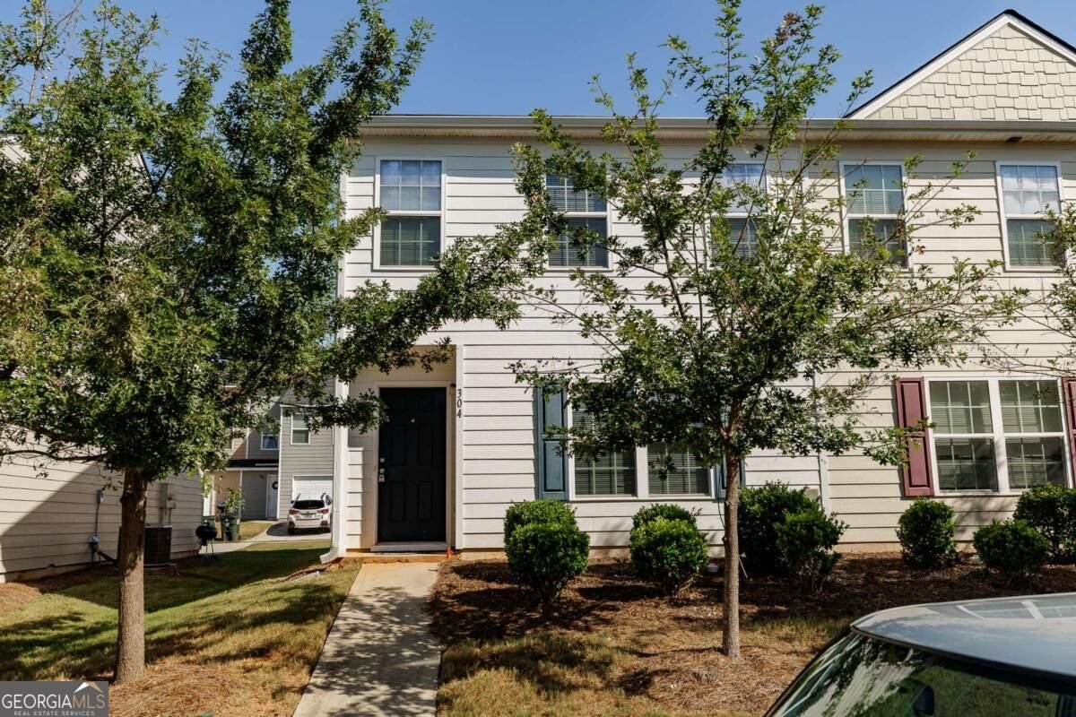 304 Samuel Clemens Way Athens - main photo