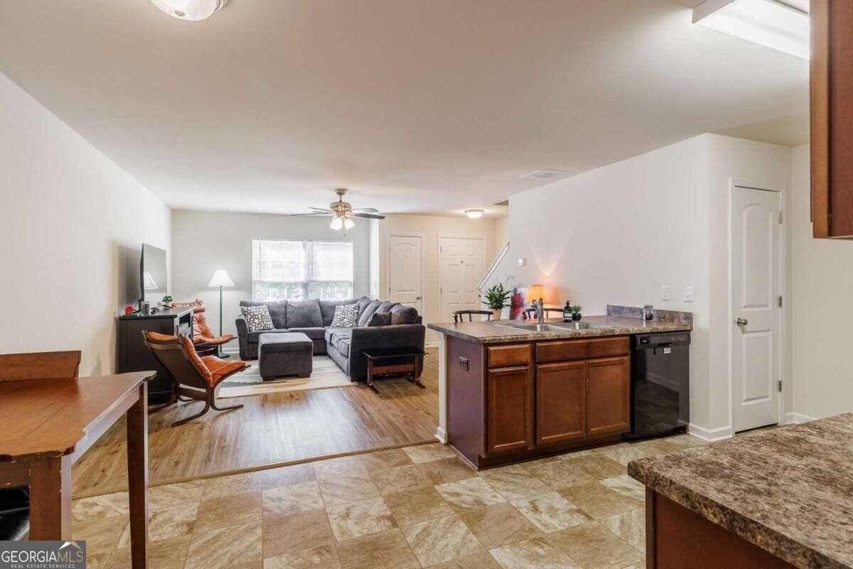 304 Samuel Clemens Way Athens - Photo 12