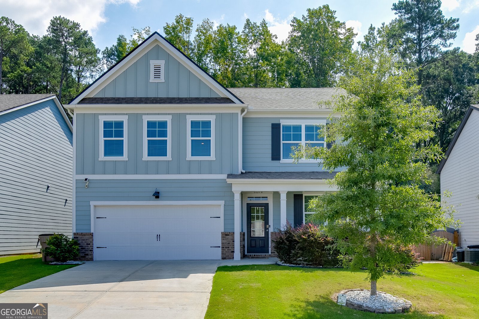 6078 Trumpet Flower Avenue Flowery Branch - main photo