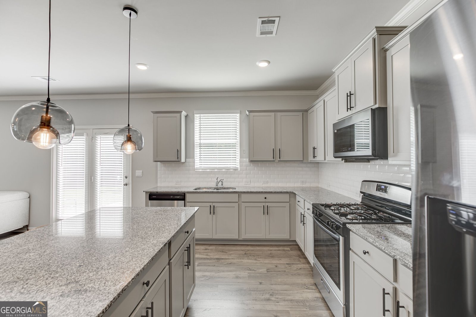 6078 Trumpet Flower Avenue Flowery Branch - Photo 11