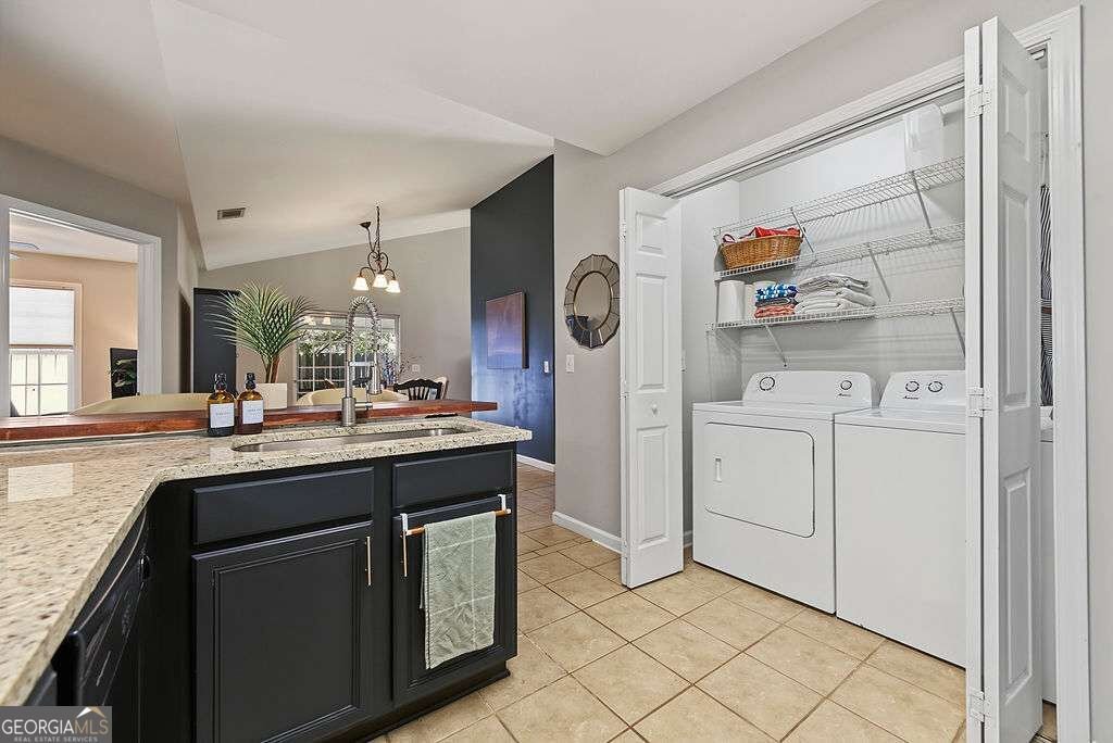 217 Parkridge Drive Woodstock - Photo 10
