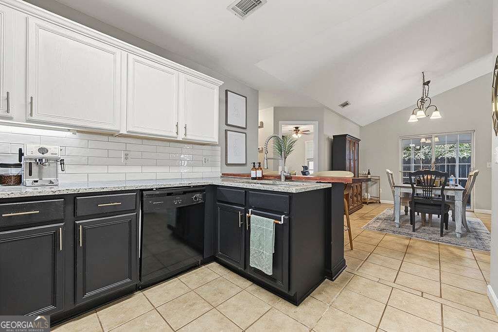 217 Parkridge Drive Woodstock - Photo 12