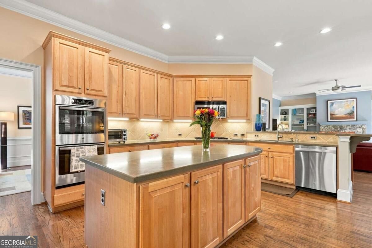 510 Wembley Circle Sandy Springs - Photo 18
