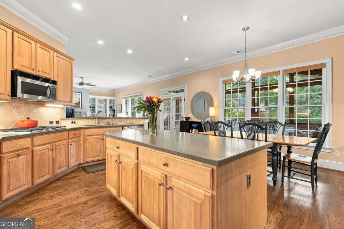 510 Wembley Circle Sandy Springs - Photo 19