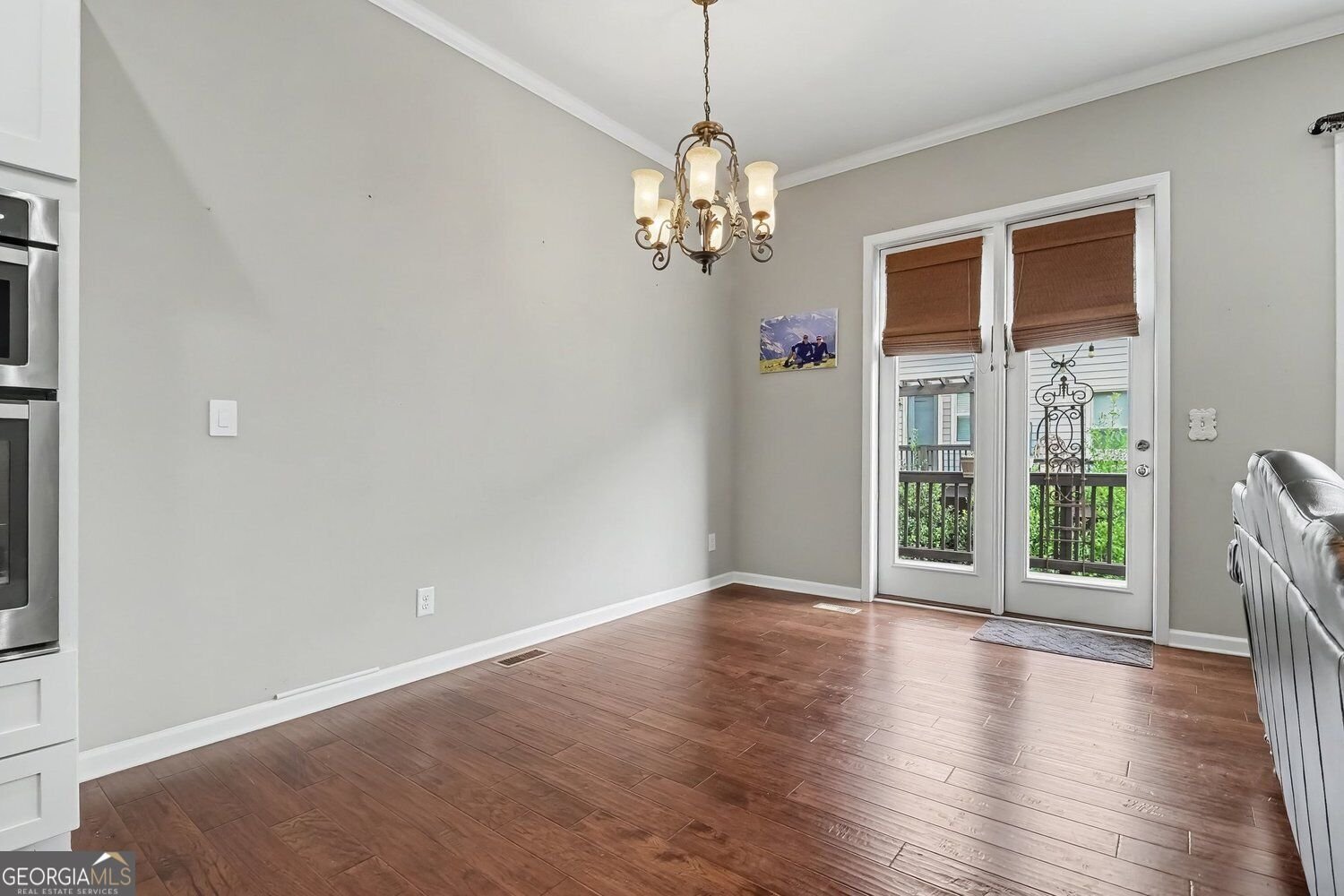 1011 Milhaven Drive Roswell - Photo 9