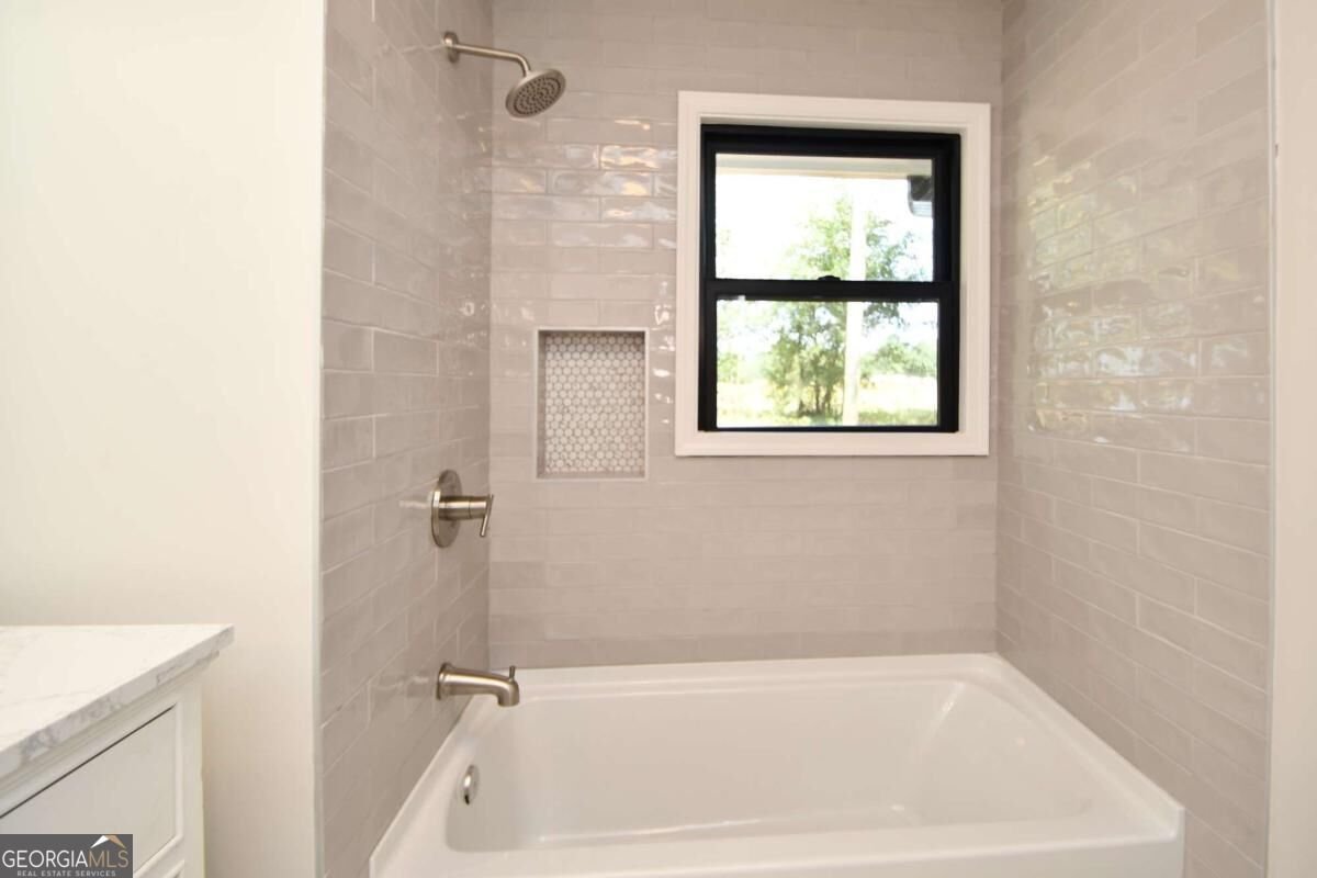 8588 Hwy 98 West Commerce - Photo 14