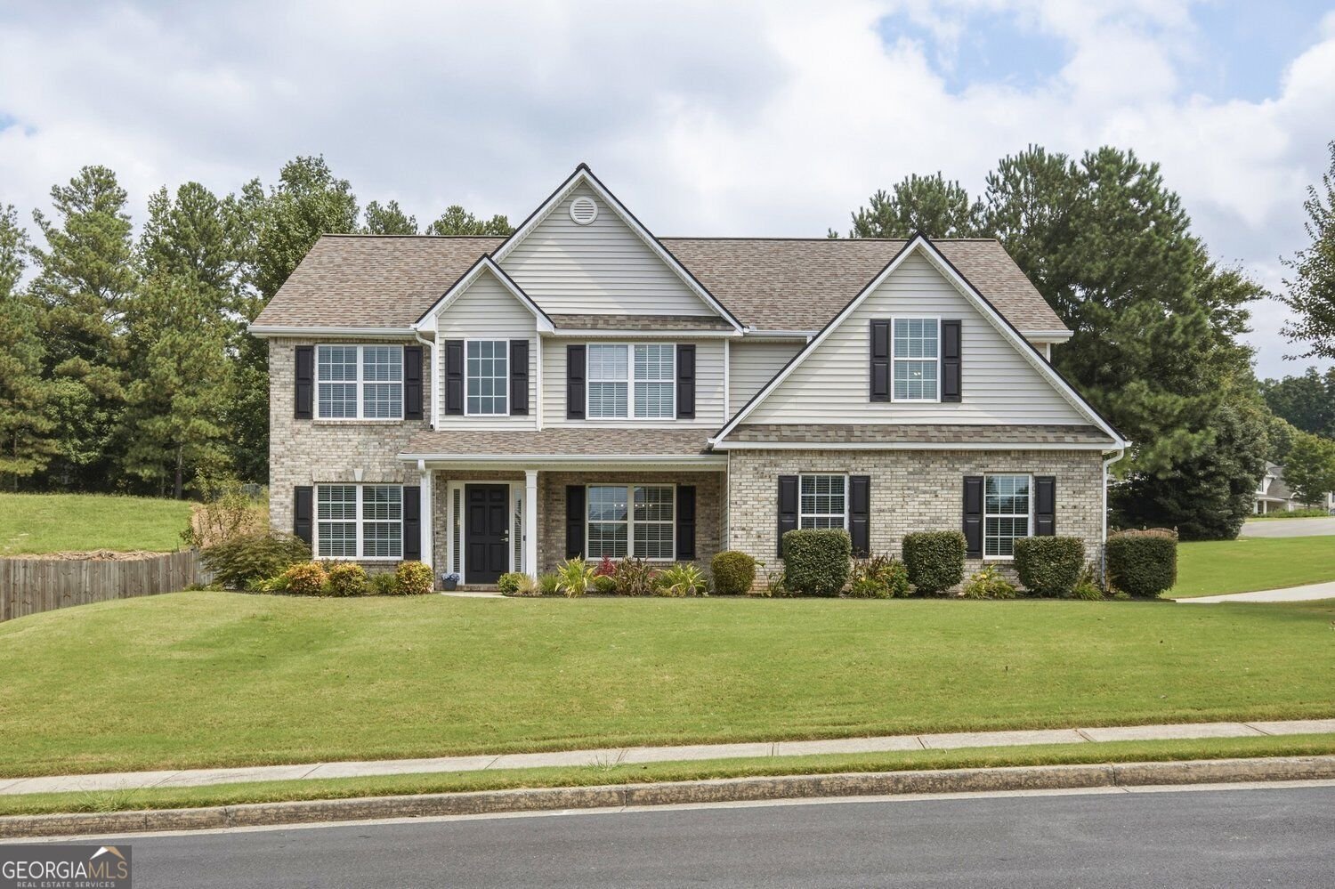 703 Country Grove Lane Auburn - main photo