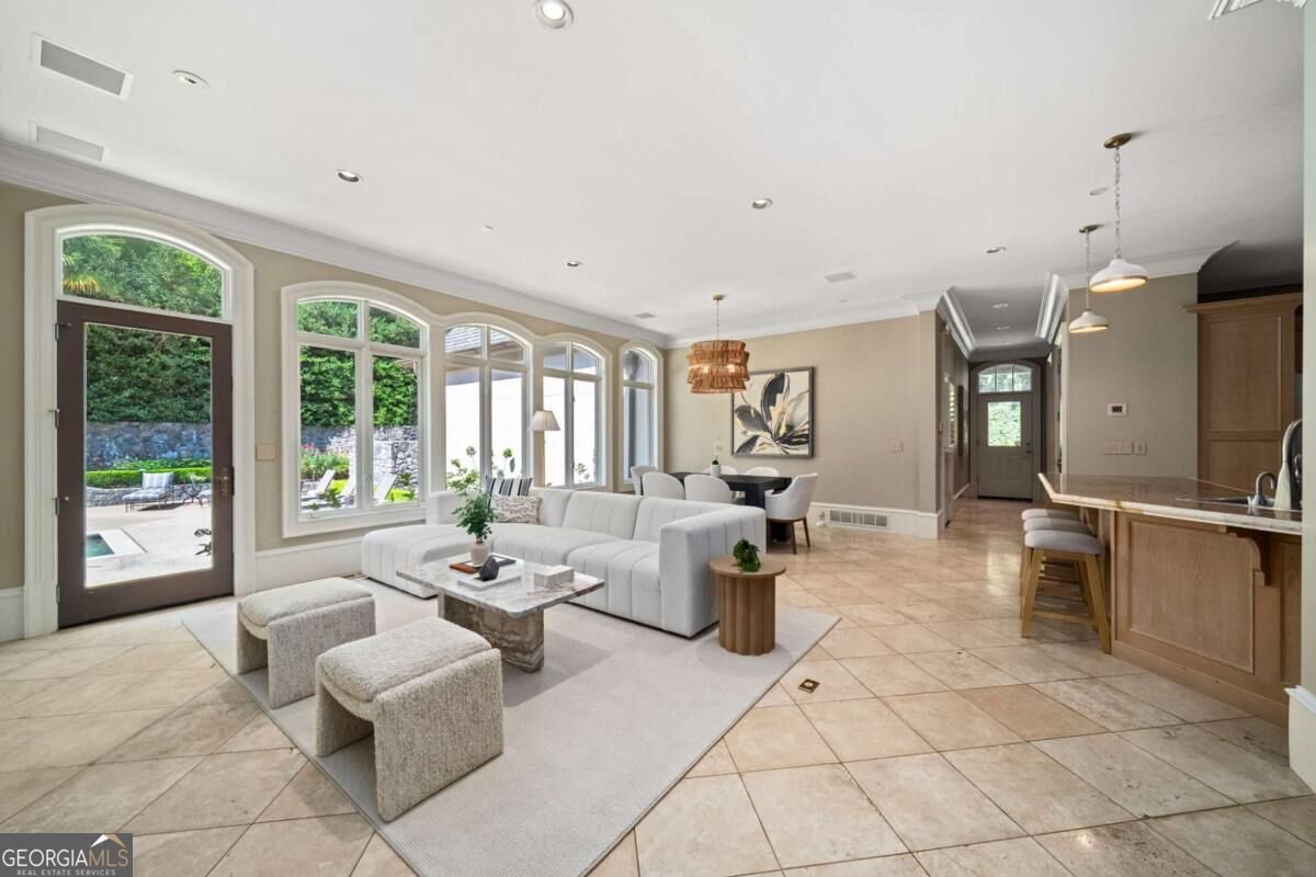 5530 Claire Rose Lane Sandy Springs - Photo 13
