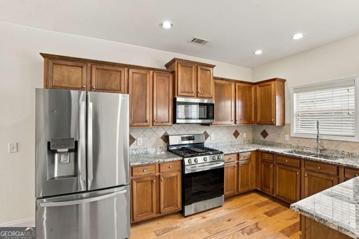 9065 Blue Willow Court Gainesville - Photo 12