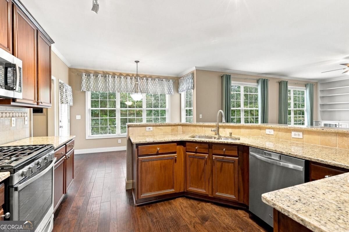 238 Ribbon Leaf View Suwanee - Photo 13