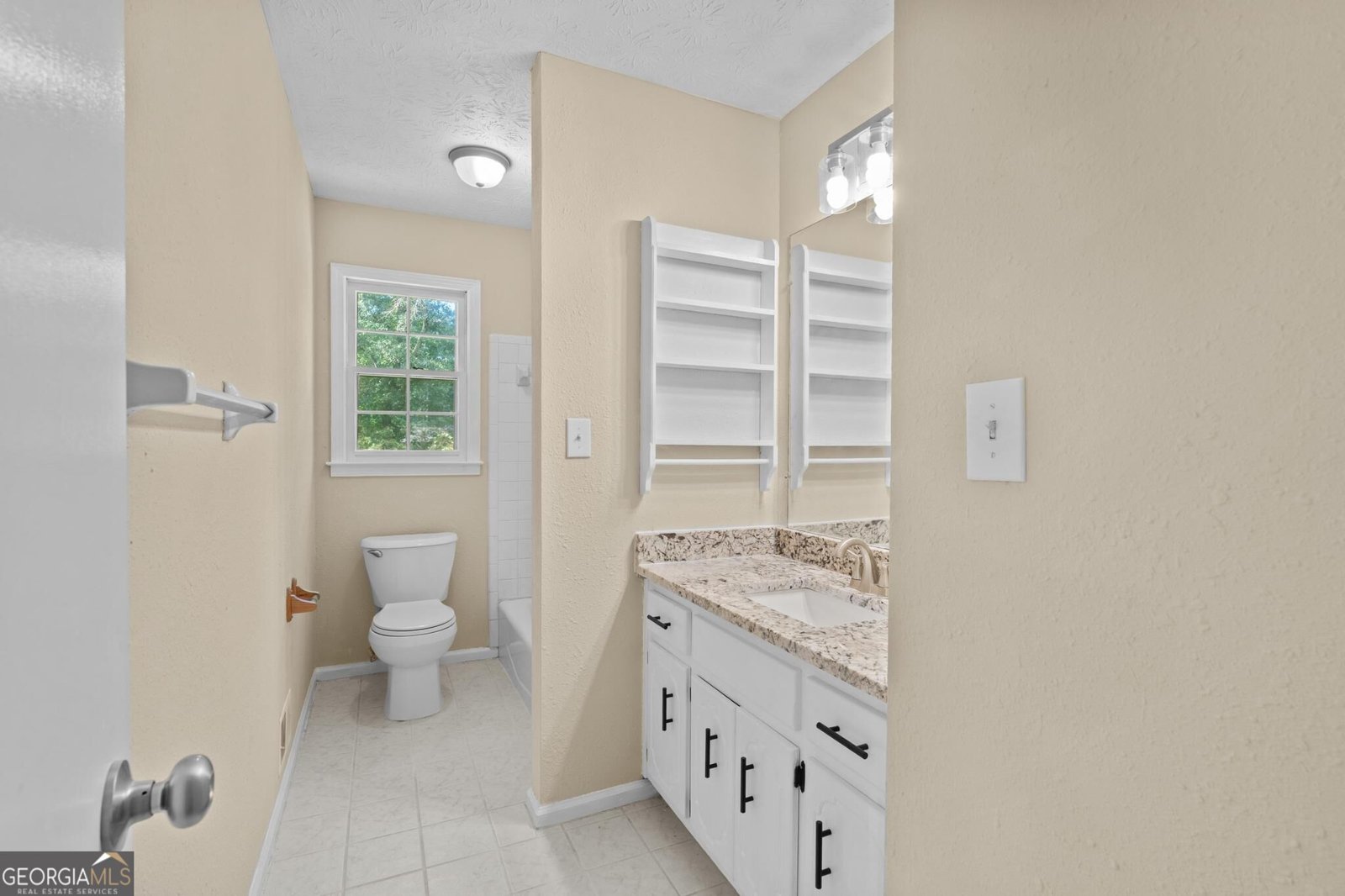 285 Amanda Court Stockbridge - Photo 14