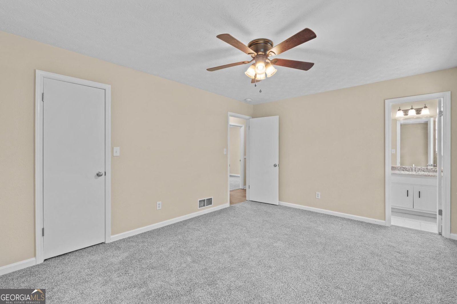 285 Amanda Court Stockbridge - Photo 20