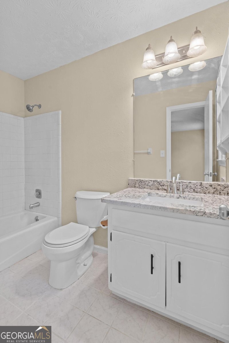285 Amanda Court Stockbridge - Photo 21