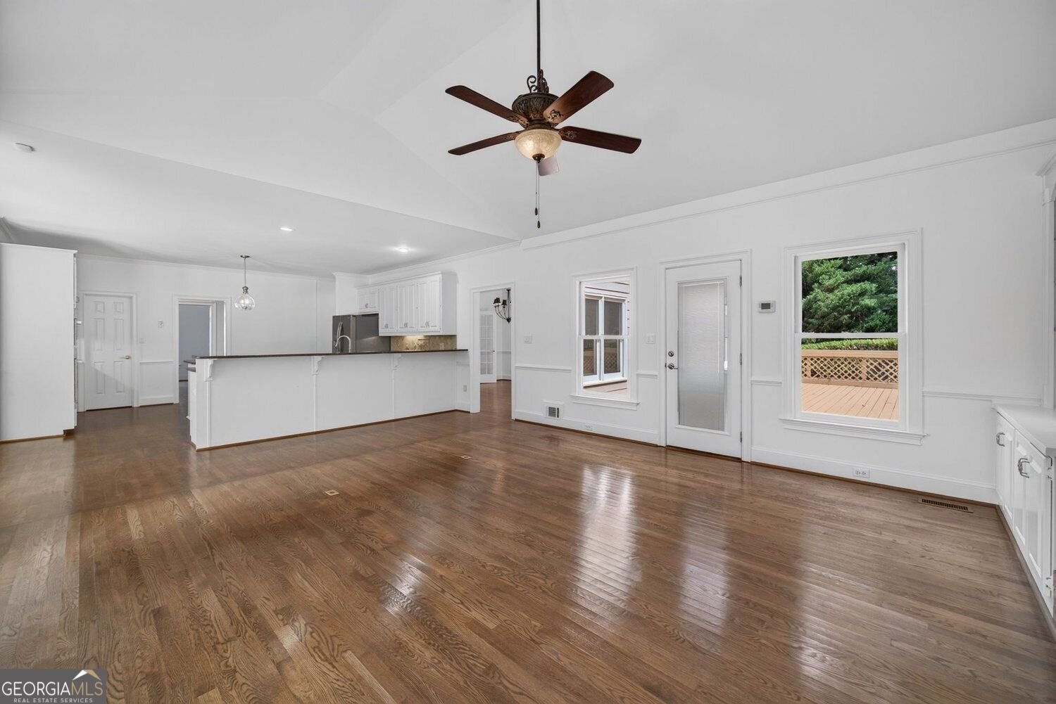 4400 Sirrocco Lane Lilburn - Photo 8