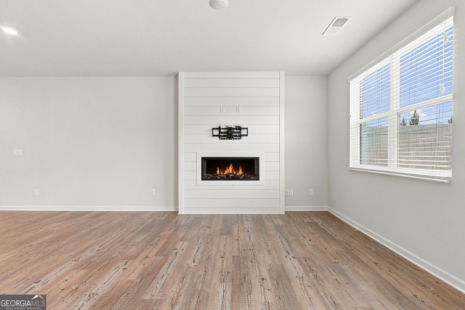 5313 Melbourne Lane Flowery Branch - Photo 20