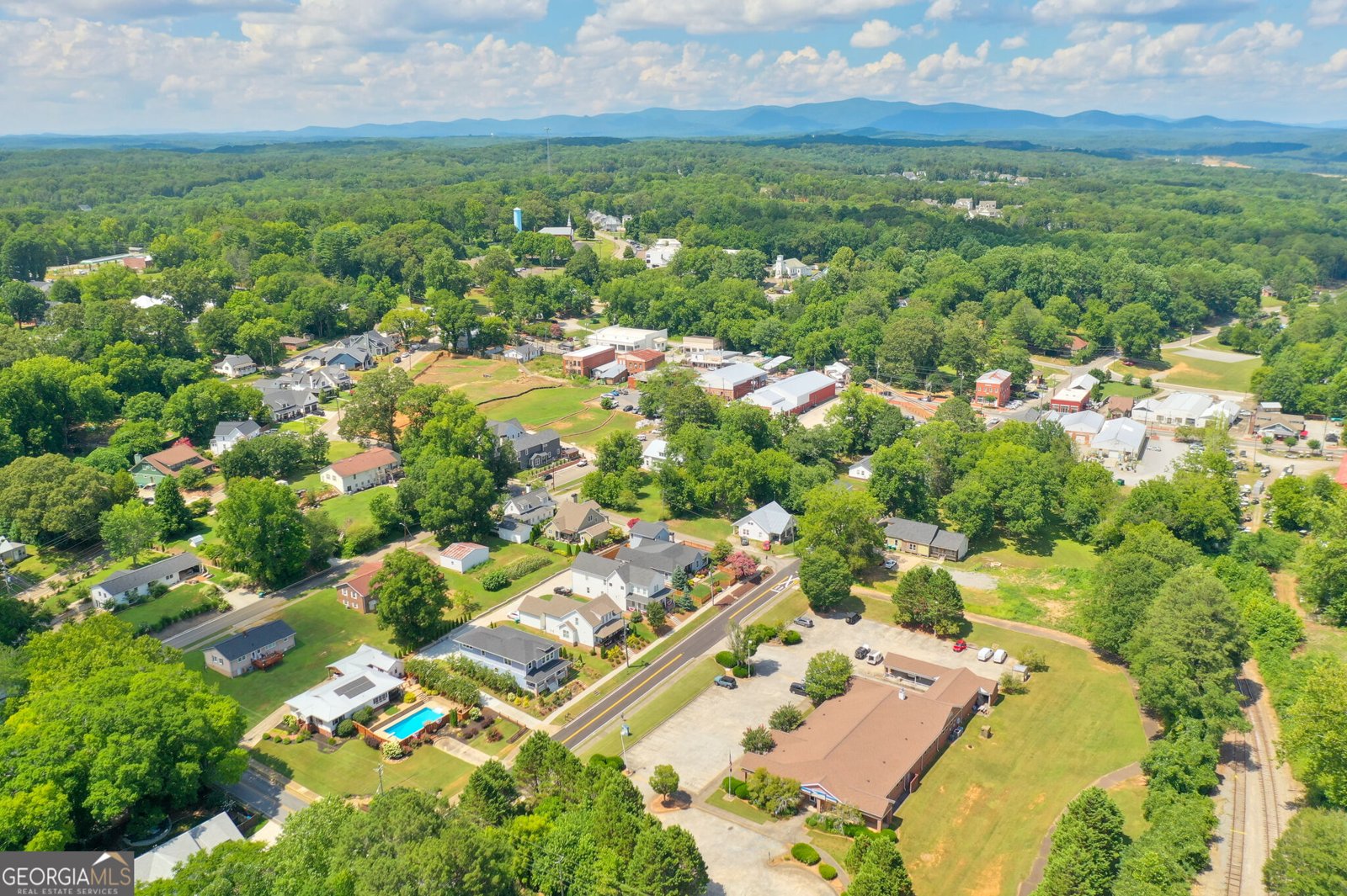 185 Valley Street Ball Ground - Photo 37