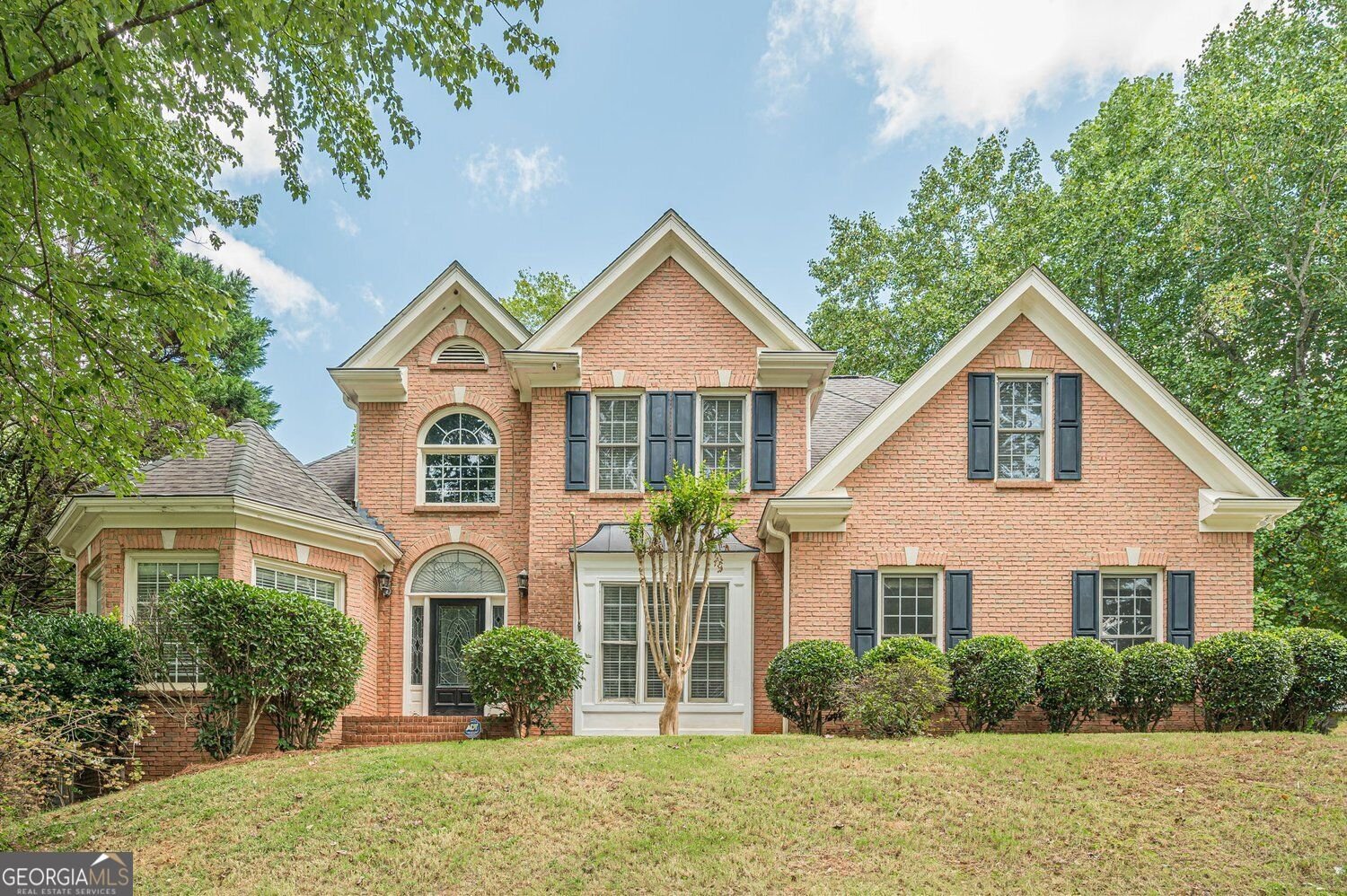 6415 Wenham Court Cumming - main photo