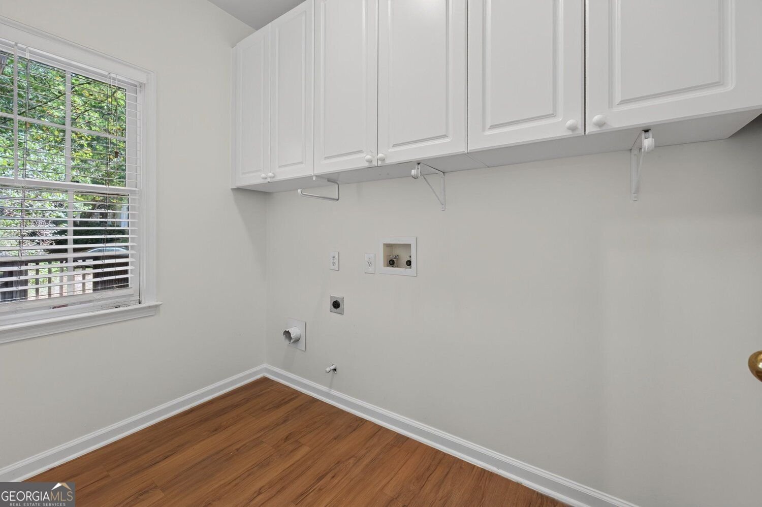 6415 Wenham Court Cumming - Photo 23