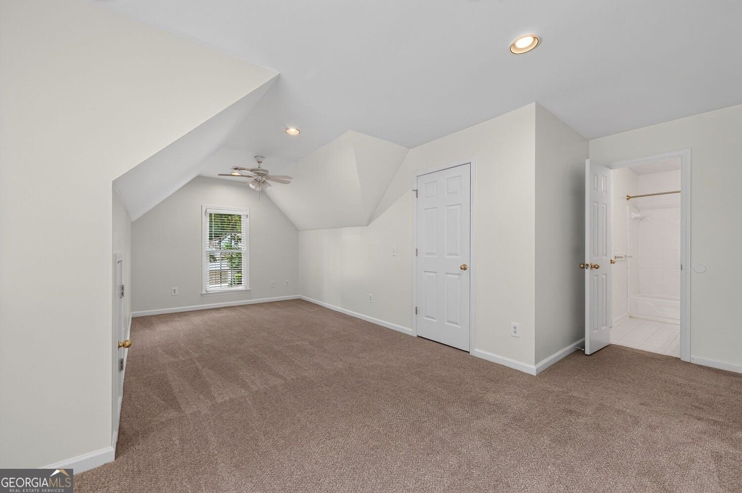 6415 Wenham Court Cumming - Photo 43