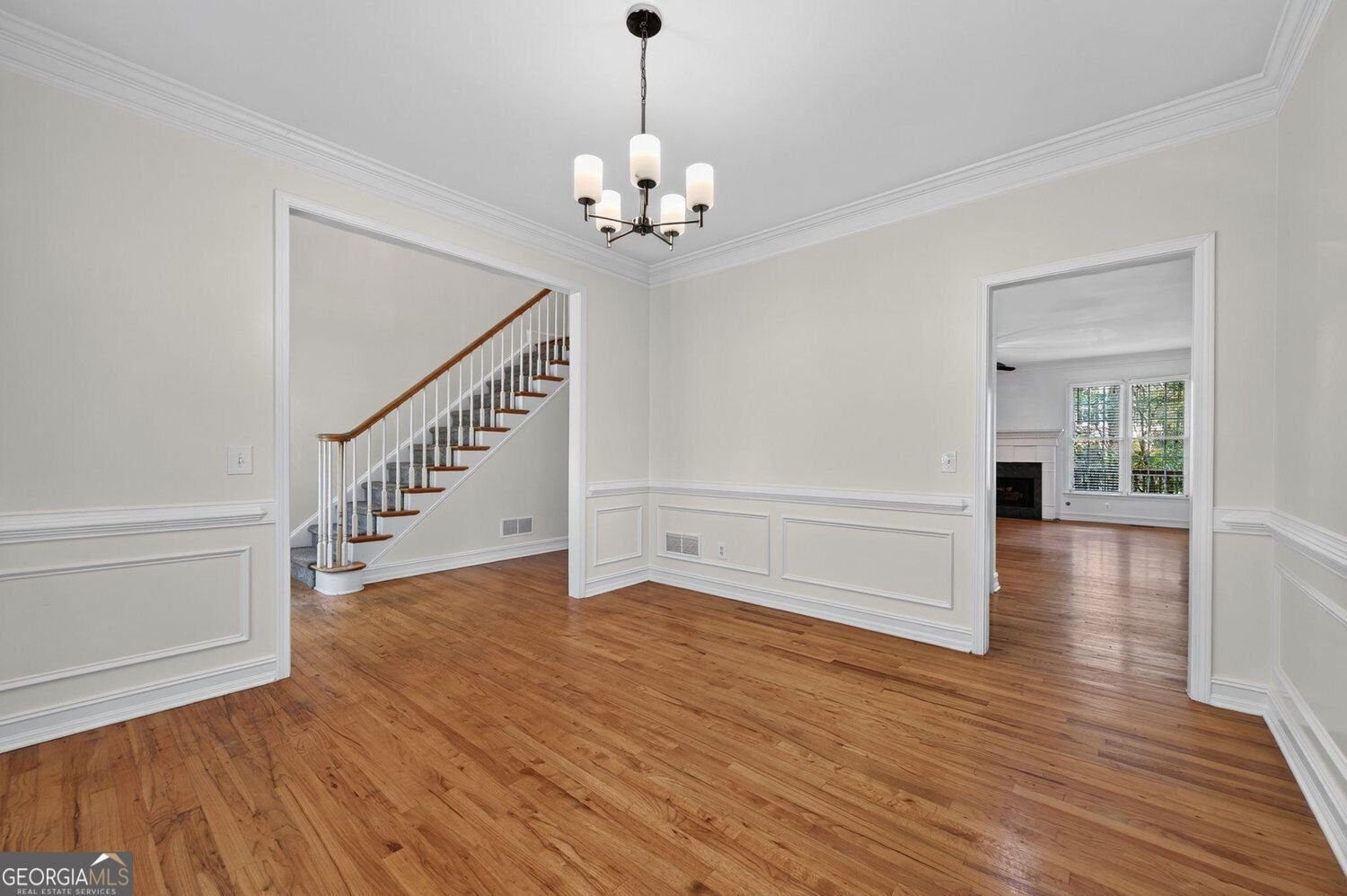 6415 Wenham Court Cumming - Photo 8