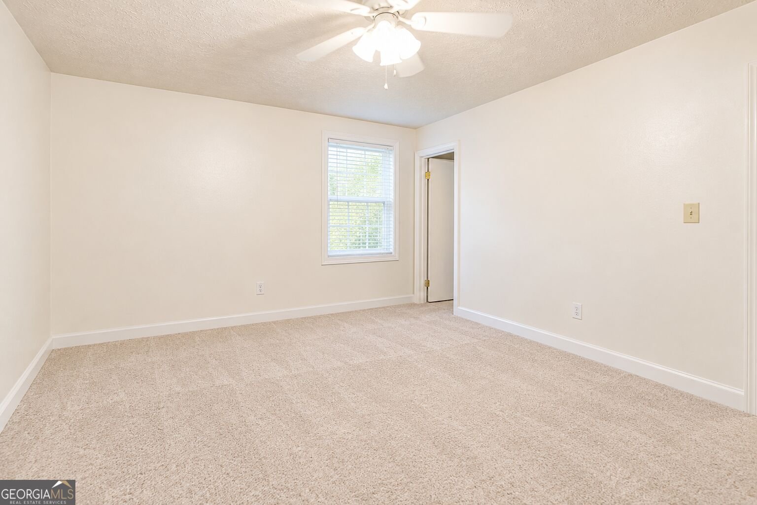 160 Helen Lane Stockbridge - Photo 16