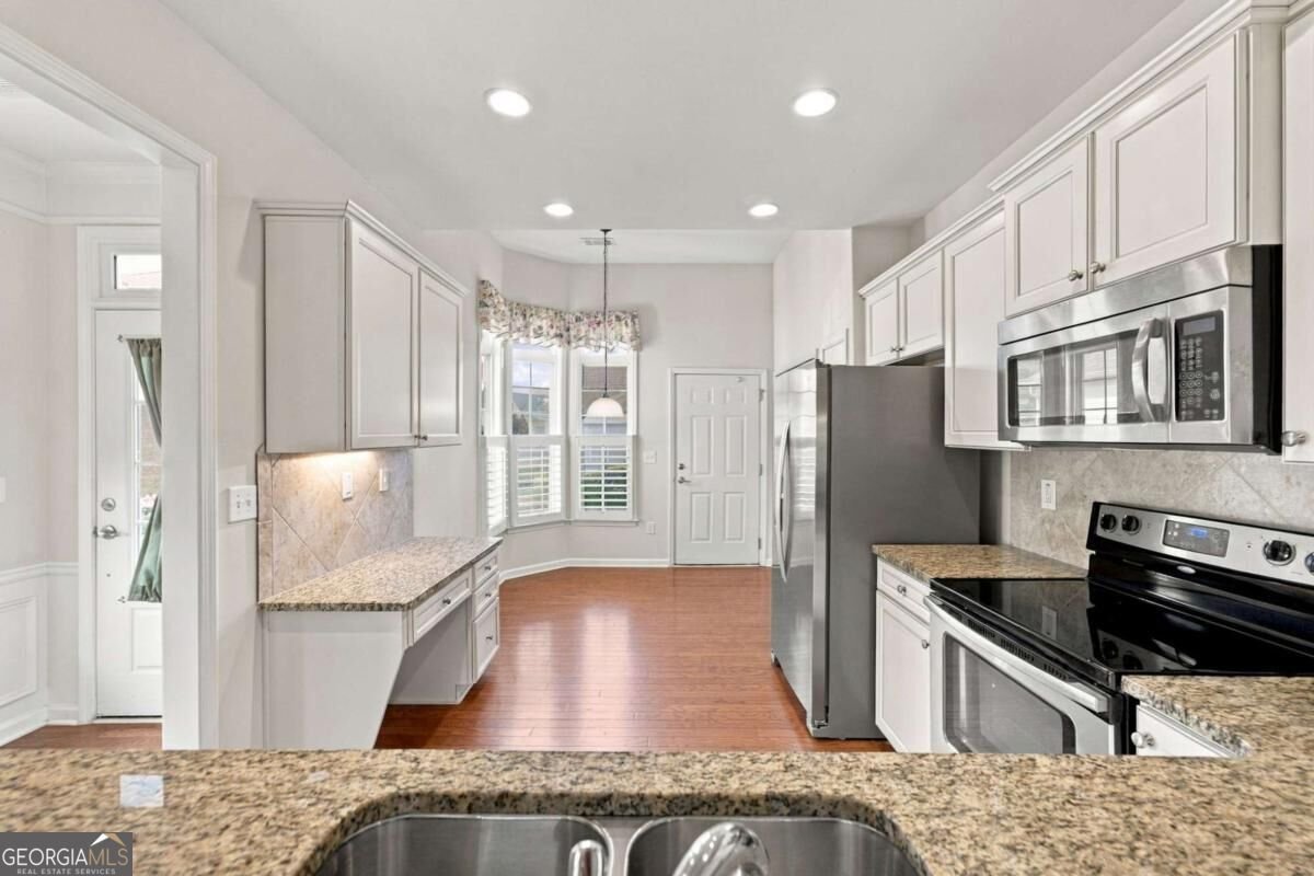 6235 Ivy Stone Way Hoschton - Photo 9