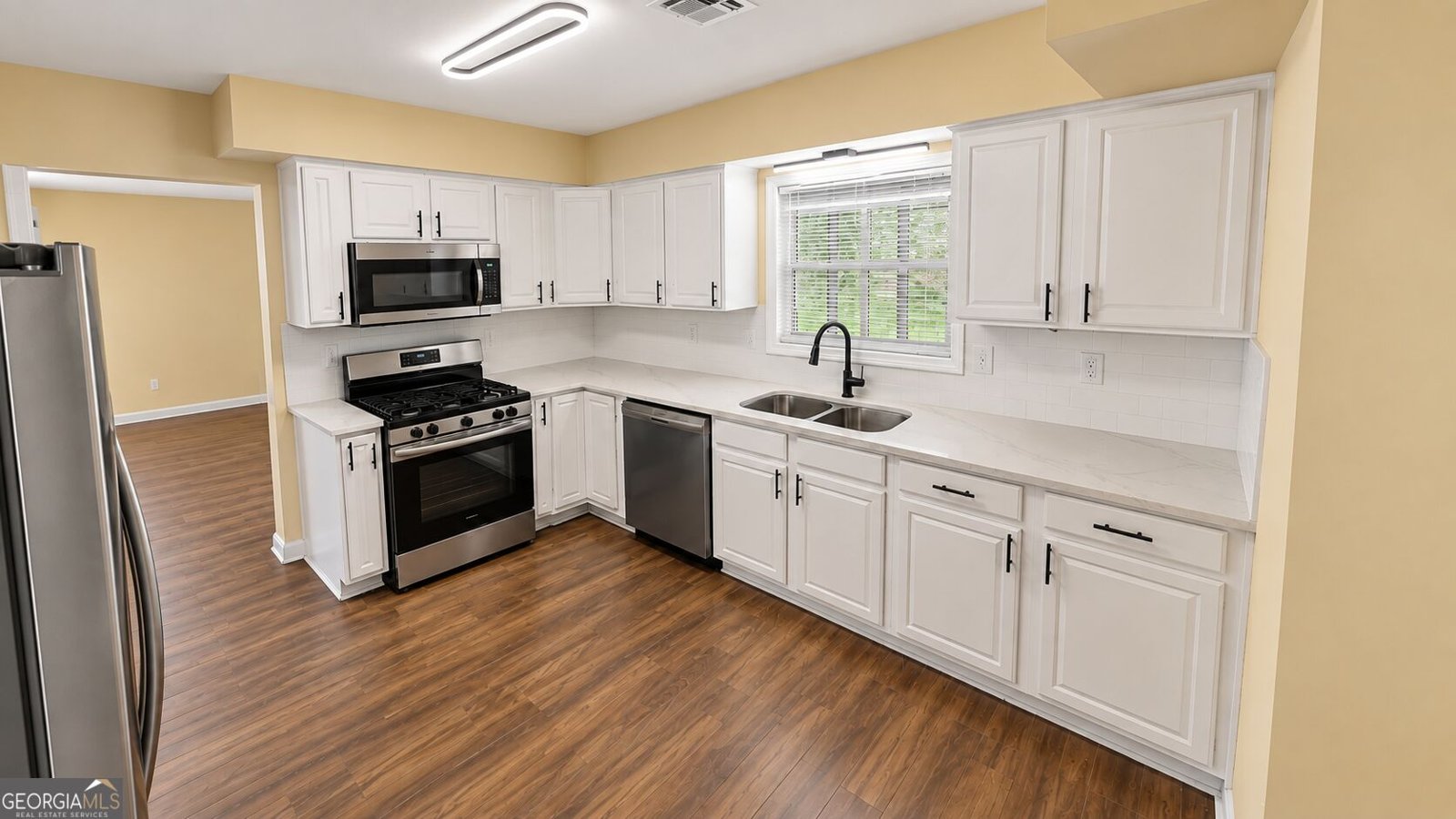 10685 Sandpiper Road Jonesboro - Photo 8