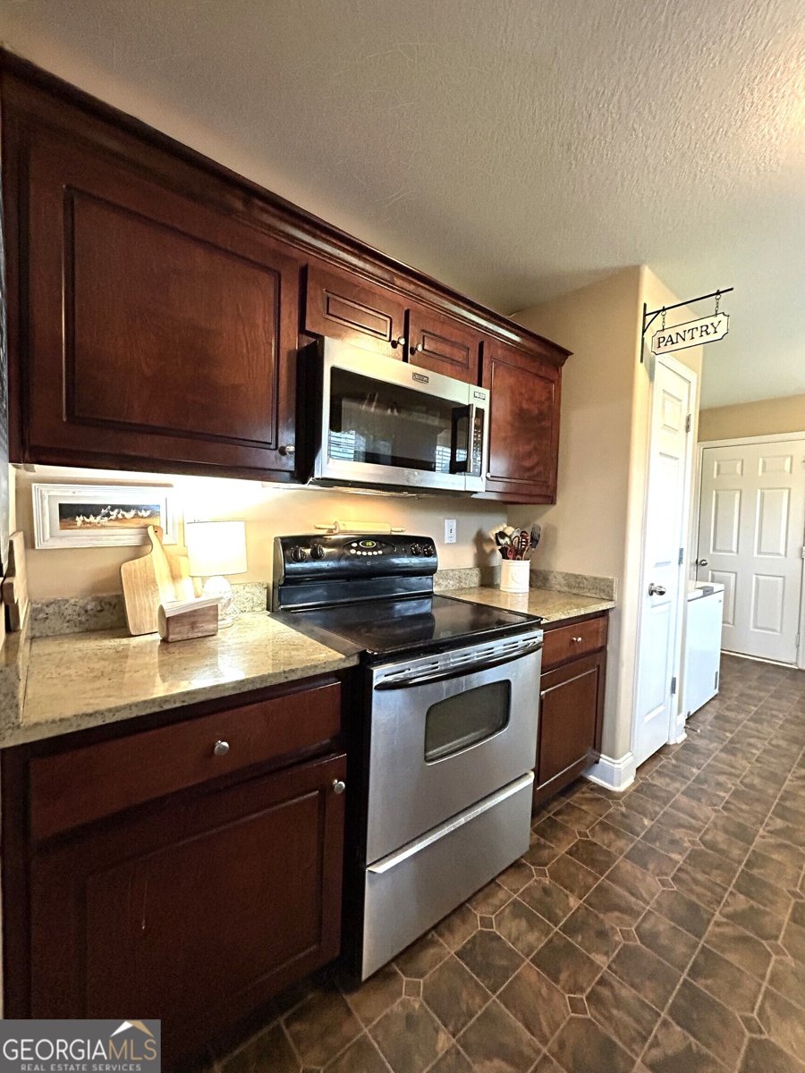 1602 Vaughn Road Griffin - Photo 10