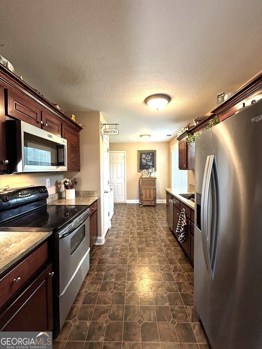 1602 Vaughn Road Griffin - Photo 9