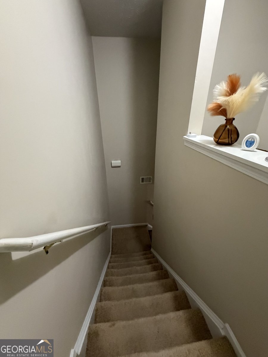 667 Lakes Circle Lithonia - Photo 10
