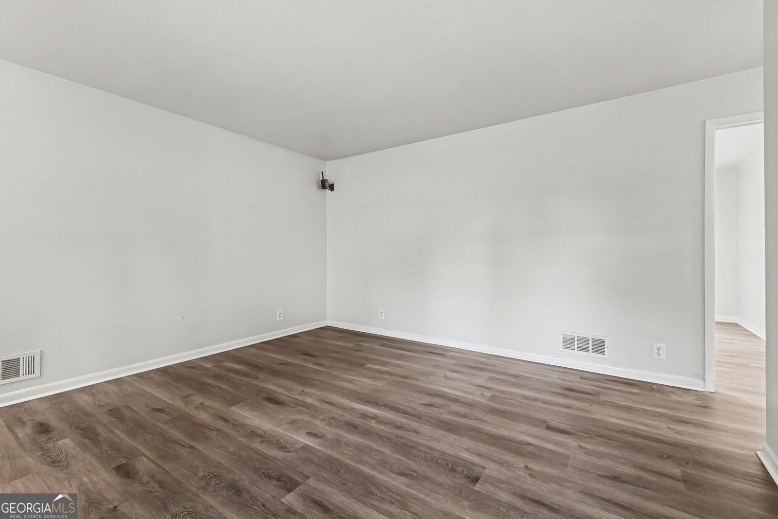 5041 Mountain Street Stone Mountain - Photo 6