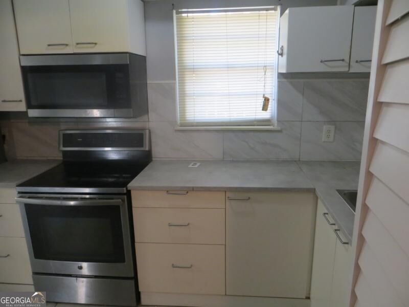 4701 Flat Shoals Road Union City - Photo 14