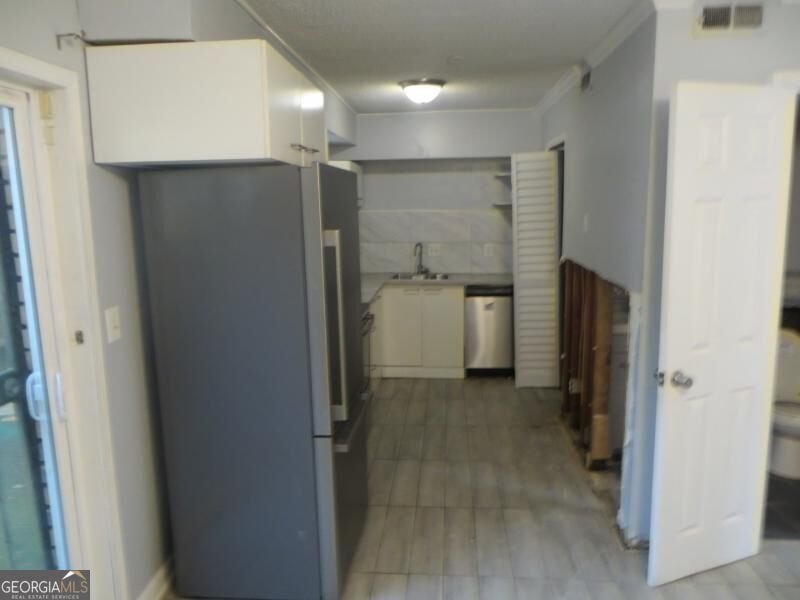 4701 Flat Shoals Road Union City - Photo 9