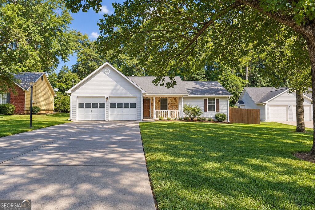 10436 Tara Pointe Drive Jonesboro - main photo