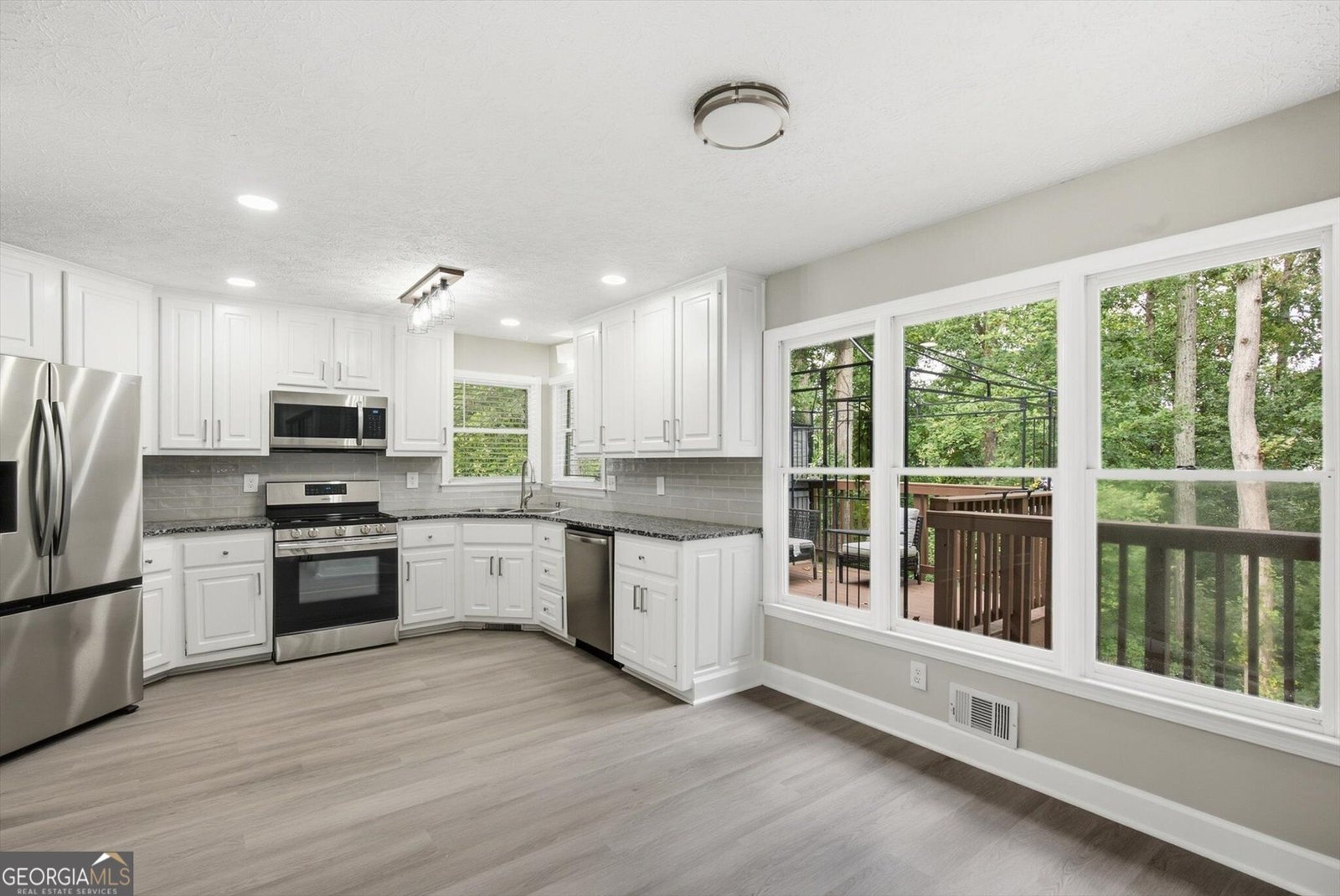 2970 Waverly Place Drive Dacula - Photo 11
