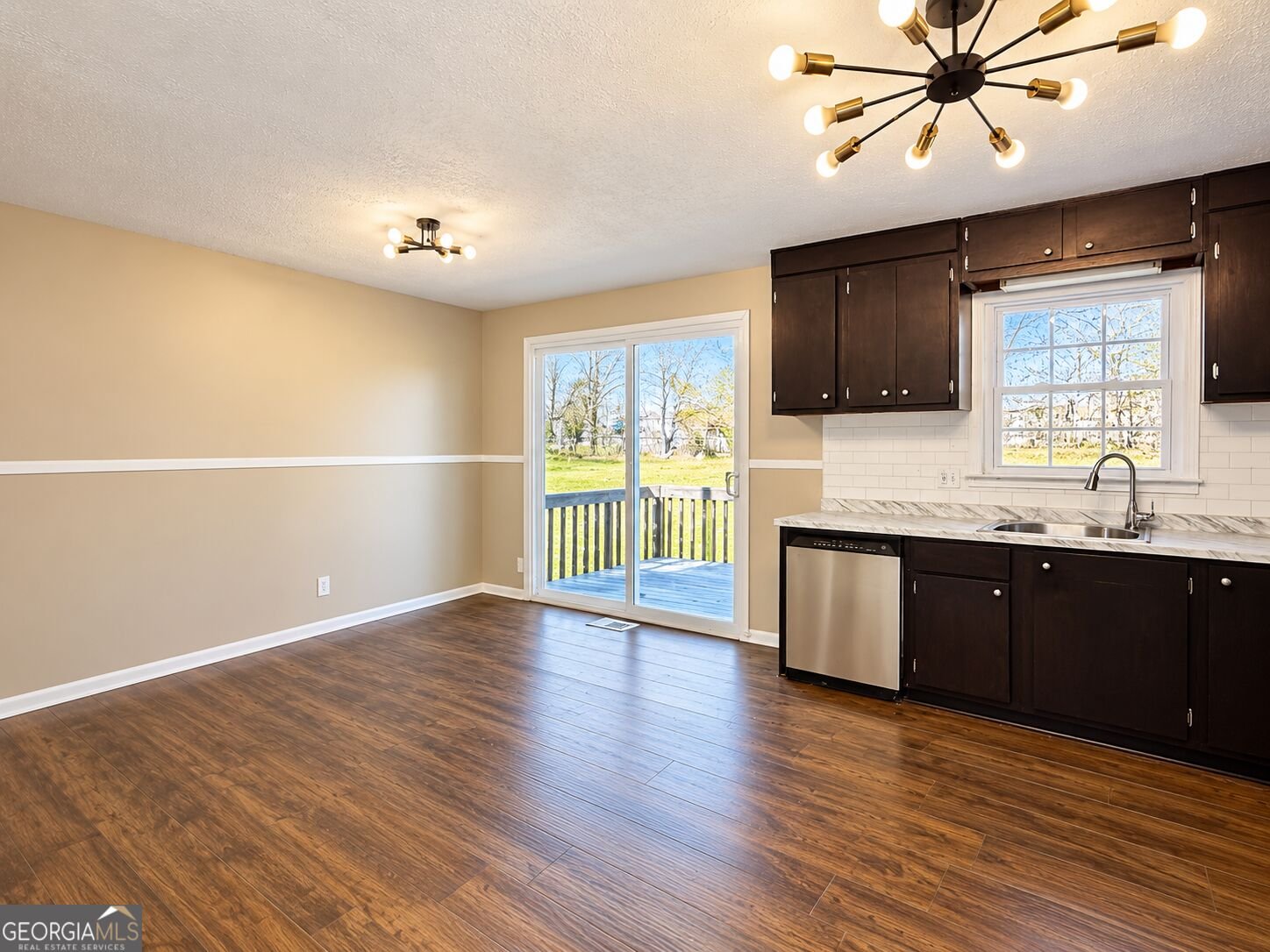1091 Mountain View Road Conyers - Photo 4