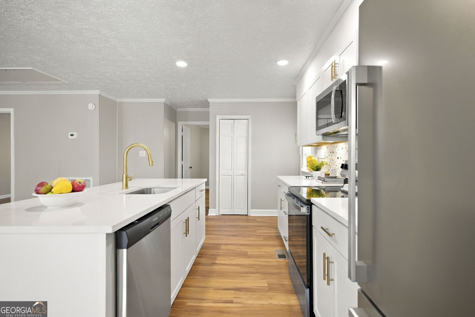 559 Shawnee Circle Byron - Photo 11