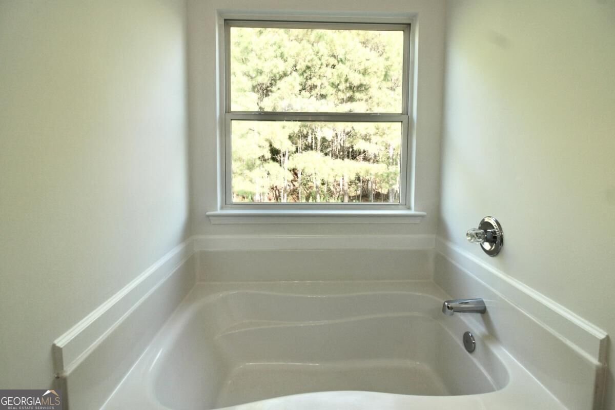 9515 Lakeview Road Union City - Photo 14