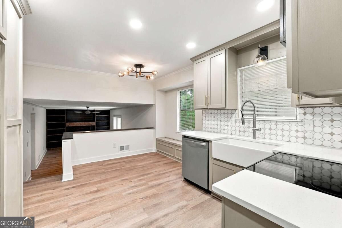 1001 Martin Road Stone Mountain - Photo 12