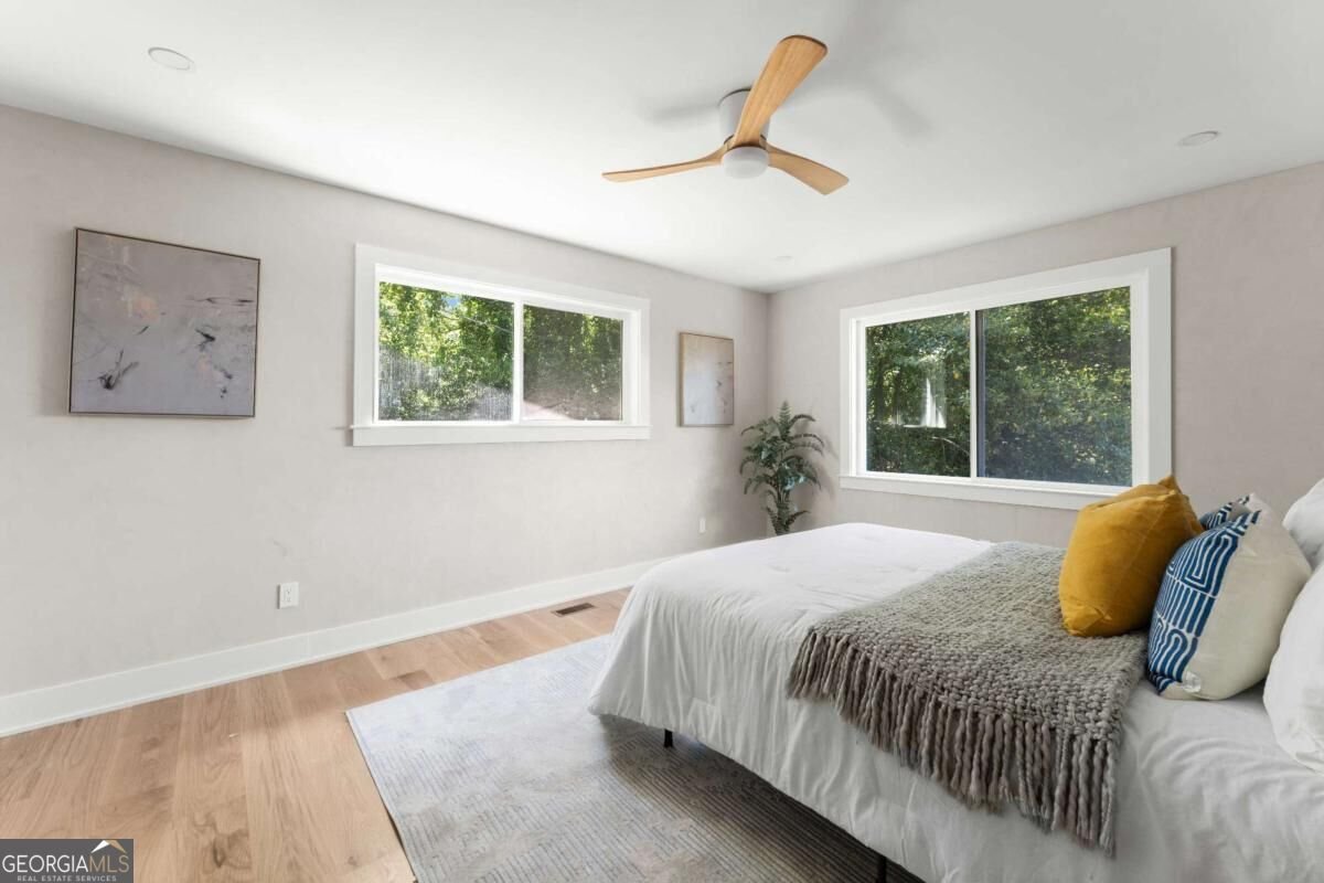 1679 Oak Ln NE Atlanta - Photo 13