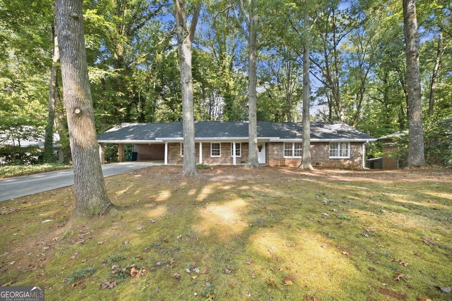 3924 Menlo Drive Atlanta - main photo