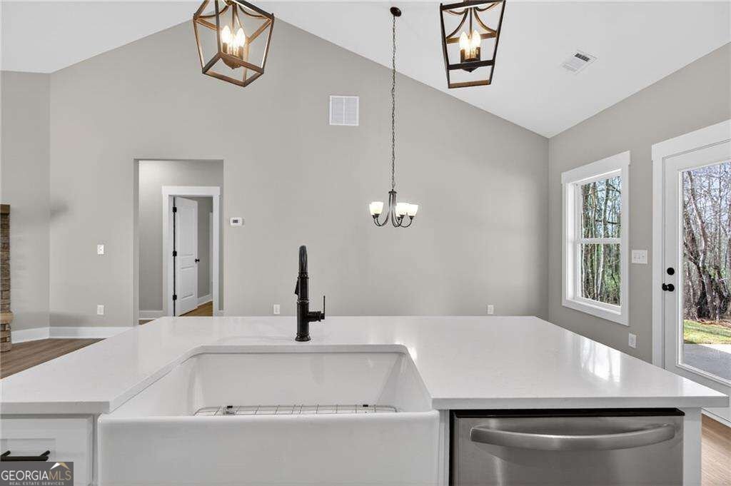 339 Relay Road Silver Creek - Photo 14