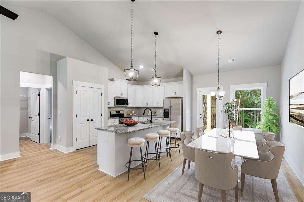 339 Relay Road Silver Creek - Photo 7