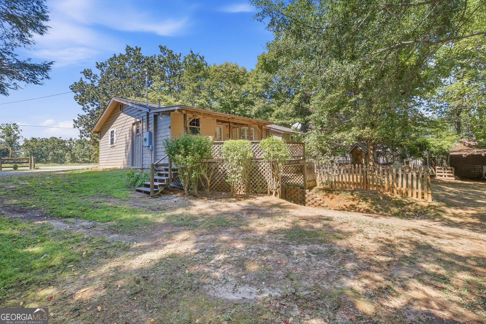2124 Highway 105 Demorest - Photo 24