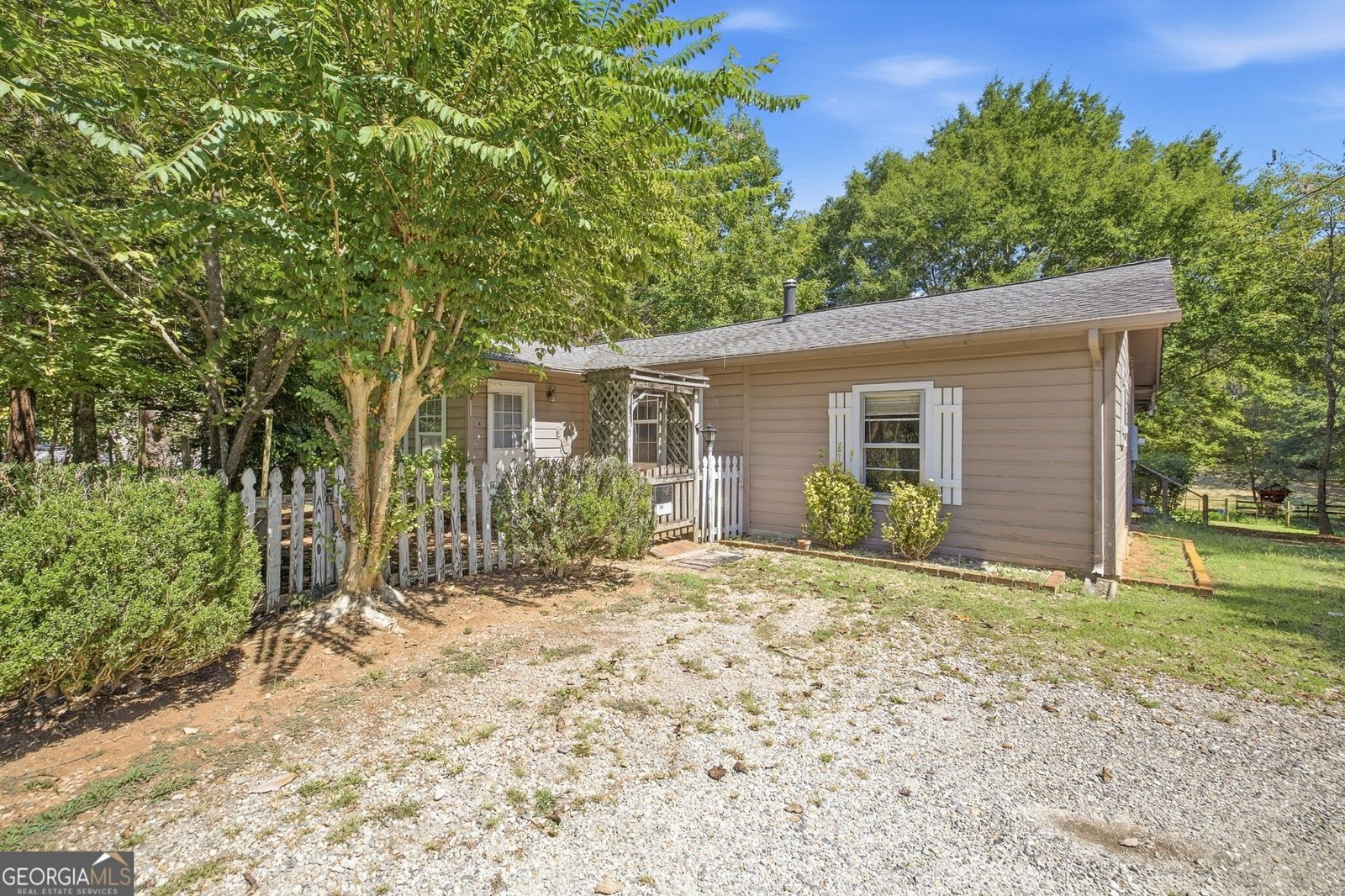 2124 Highway 105 Demorest - Photo 33