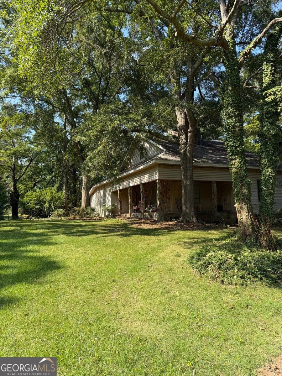 4038 Brownsville Road Powder Springs - main photo