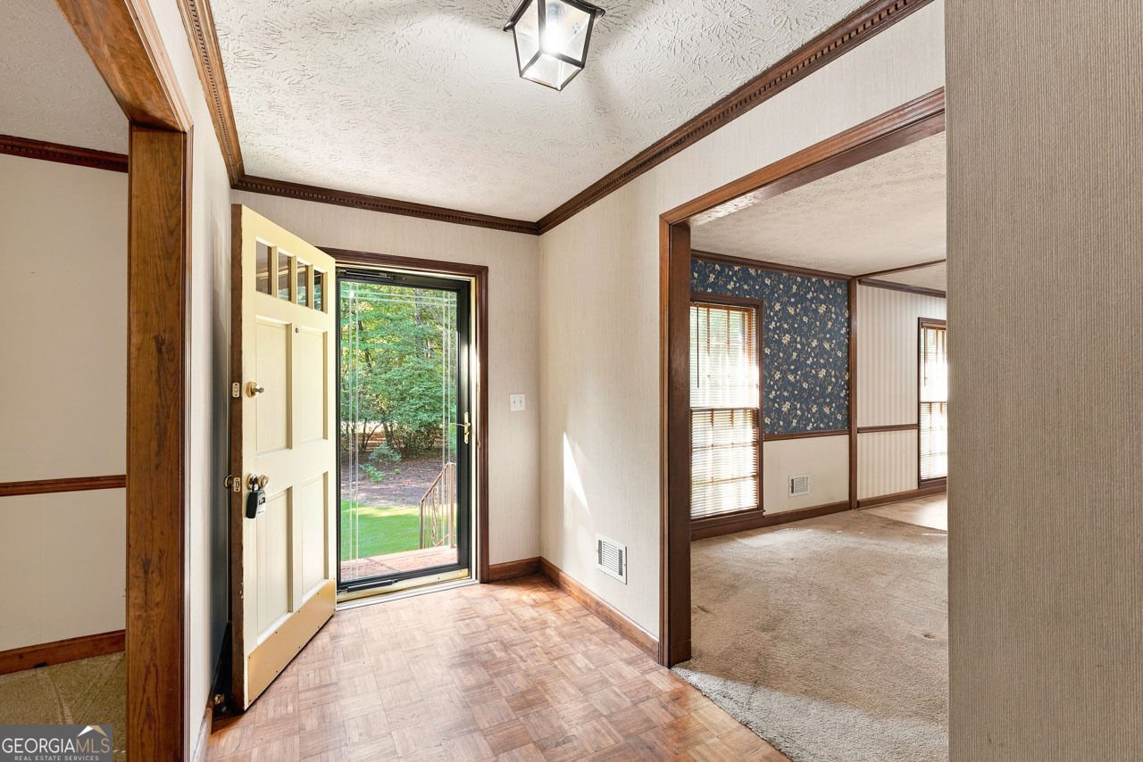 1761 Honey Creek Road Conyers - Photo 17