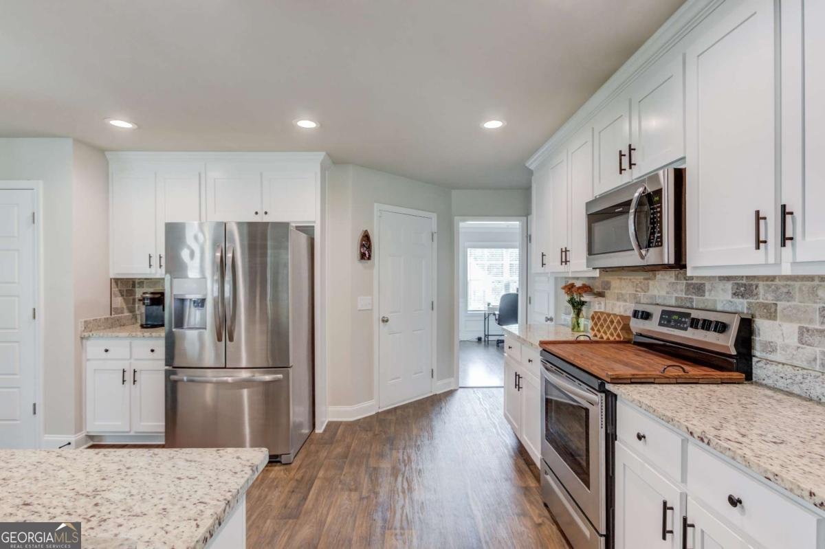 242 Lokeys Circle Bethlehem - Photo 16