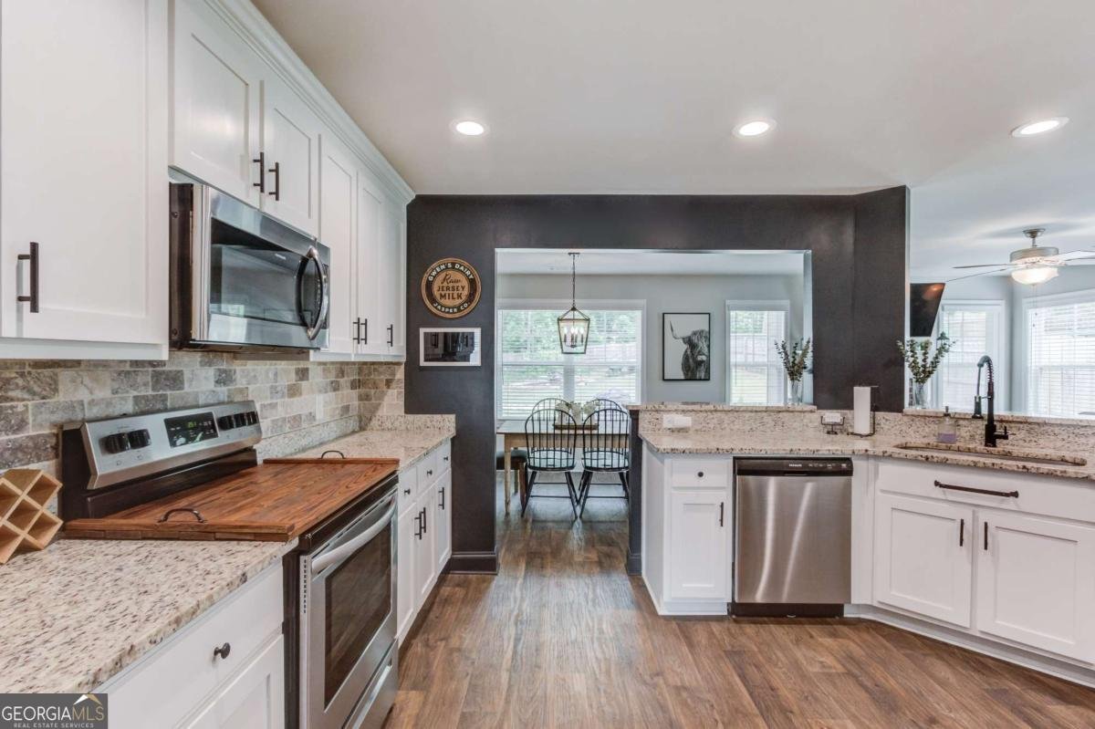 242 Lokeys Circle Bethlehem - Photo 18